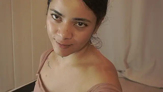 Feetgirl01 online show from September 2025 05:26:03 PM