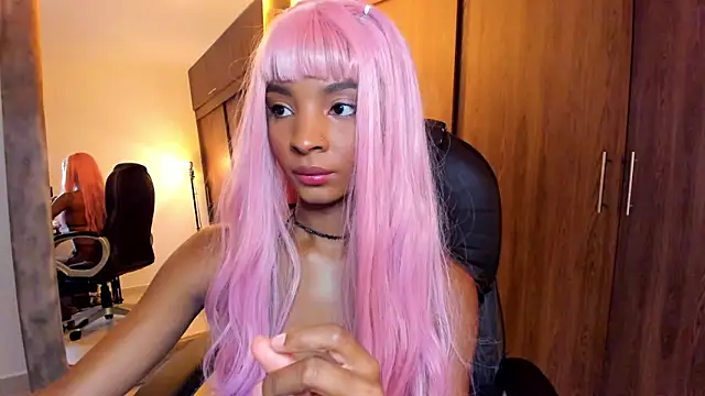 alikahouston4 online show from November 2025 06:59:02 PM