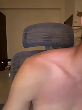 Snapshot of Ner0924_N chatting on November 2025 02:43:02 PM Ner0924 N online show from November 2025 02:43:02 PM