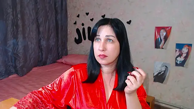 Snapshot of JillStevens chatting on September 2025 03:38:01 PM JillStevens online show from September 2025 03:38:01 PM