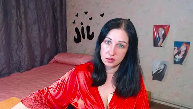 Snapshot of JillStevens chatting on October 2025 05:00:02 AM JillStevens online show from October 2025 05:00:02 AM