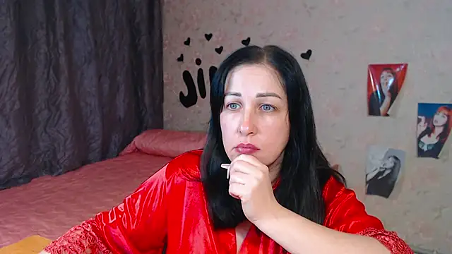 Snapshot of JillStevens chatting on October 2025 07:59:01 PM JillStevens online show from October 2025 07:59:01 PM