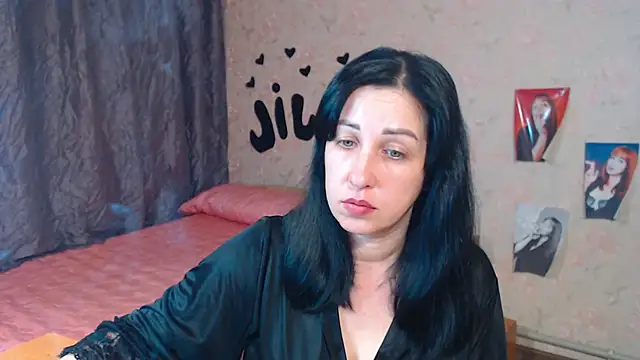 Snapshot of JillStevens chatting on November 2025 04:56:01 AM JillStevens online show from November 2025 04:56:01 AM