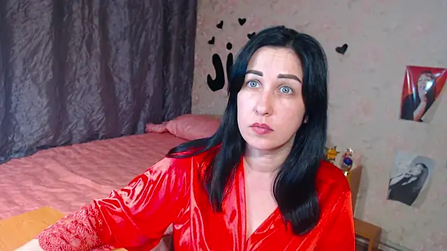 Snapshot of JillStevens chatting on December 2025 01:53:01 PM JillStevens online show from December 2025 01:53:01 PM