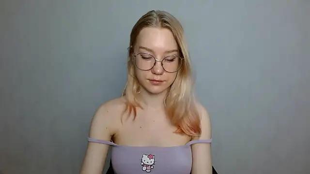 Snapshot of cindi_hot chatting on January 2025 09:28:01 AM cindi hot online show from January 2025 09:28:01 AM