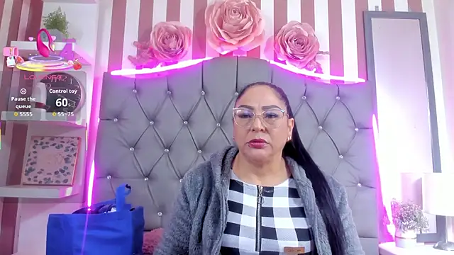 Gina Myers online show from October 2025 12:17:02 PM