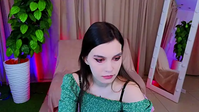 Snapshot of SusieMorris chatting on March 2025 01:45:02 AM SusieMorris online show from March 2025 01:45:02 AM