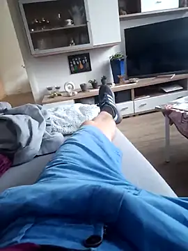 Snapshot of KidoXVII chatting on September 2025 04:01:02 PM KidoXVII online show from September 2025 04:01:02 PM