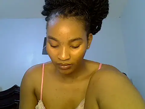cute-alexis online show from June 2026 12:22:01 PM