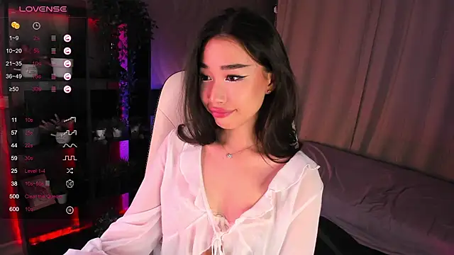 Snapshot of sensualily chatting on November 2025 03:34:02 PM sensualily online show from November 2025 03:34:02 PM