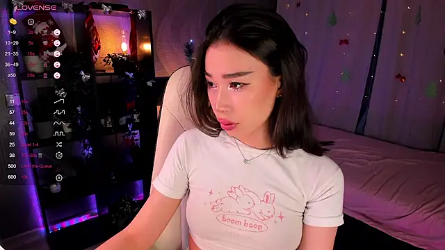 Snapshot of sensualily chatting on January 2026 03:27:01 PM sensualily online show from January 2026 03:27:01 PM