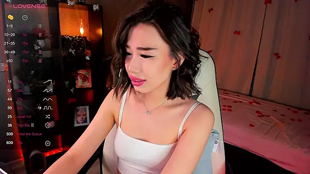 Snapshot of sensualily chatting on February 2026 04:19:02 PM sensualily online show from February 2026 04:19:02 PM