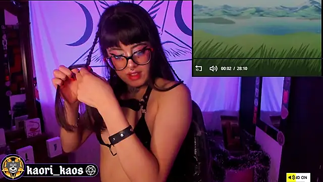 Snapshot of kaos_room chatting on December 2024 11:45:01 PM kaos room online show from December 2024 11:45:01 PM