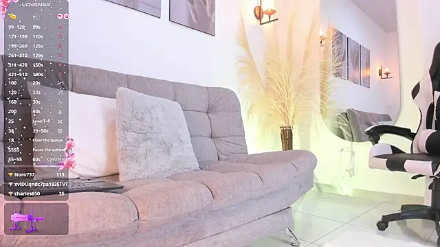 Snapshot of Danna_adams01 chatting on March 2025 08:26:01 AM Danna adams01 online show from March 2025 08:26:01 AM