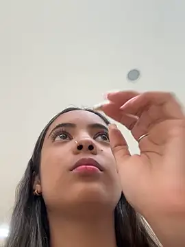 Snapshot of NAUGHTY_LITTLE_18 chatting on March 2025 09:15:01 PM NAUGHTY LITTLE 18 online show from March 2025 09:15:01 PM