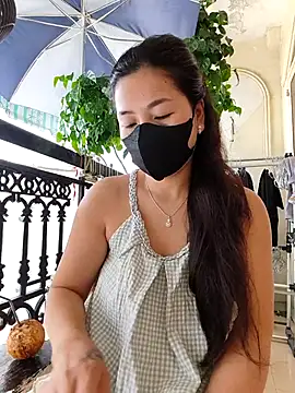 lyna bl online show from October 2025 02:11:02 AM