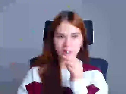 Snapshot of Loon_Amore chatting on October 2025 07:03:02 AM Loon Amore online show from October 2025 07:03:02 AM