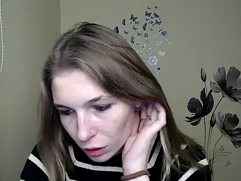 StrangerGi online show from December 2024 07:10:01 PM