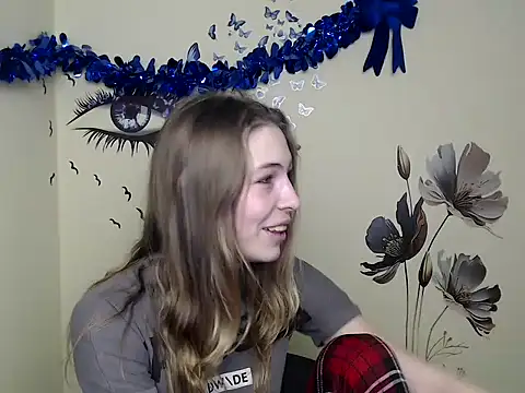 StrangerGi online show from January 2025 01:05:02 PM