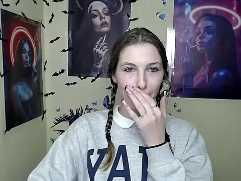 StrangerGi online show from March 2025 12:48:01 PM