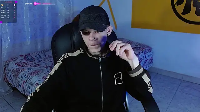 Snapshot of Matthew_Boy_ chatting on December 2024 01:02:02 PM Matthew Boy  online show from December 2024 01:02:02 PM