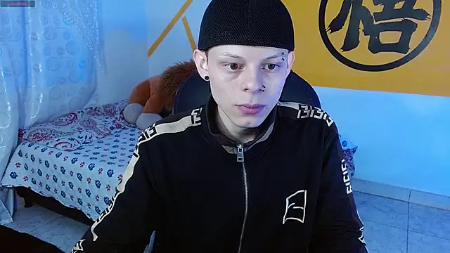 Snapshot of Matthew_Boy_ chatting on December 2024 07:07:01 AM Matthew Boy  online show from December 2024 07:07:01 AM