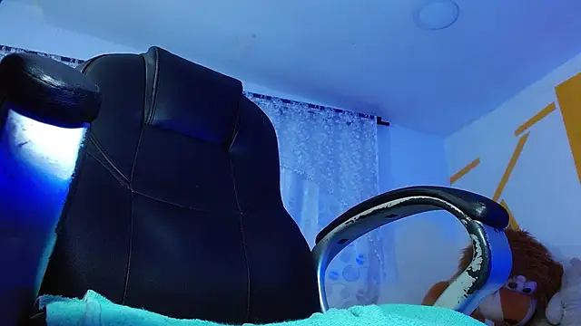 Snapshot of Matthew_Boy_ chatting on December 2024 10:24:01 AM Matthew Boy  online show from December 2024 10:24:01 AM