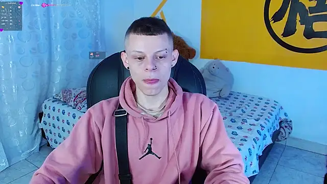 Snapshot of Matthew_Boy_ chatting on December 2024 08:05:02 AM Matthew Boy  online show from December 2024 08:05:02 AM