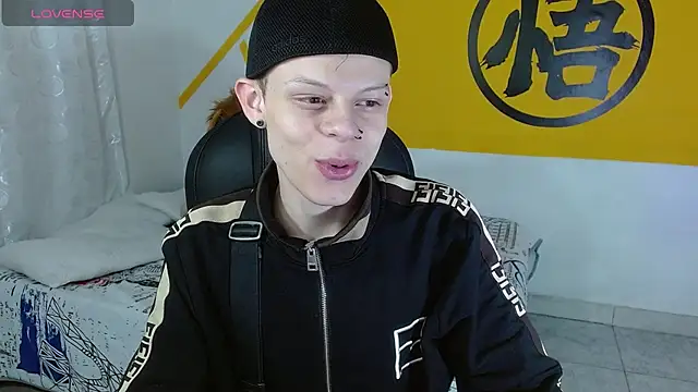 Snapshot of Matthew_Boy_ chatting on January 2025 06:31:02 AM Matthew Boy  online show from January 2025 06:31:02 AM