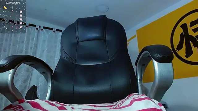 Snapshot of Matthew_Boy_ chatting on February 2025 08:17:01 AM Matthew Boy  online show from February 2025 08:17:01 AM