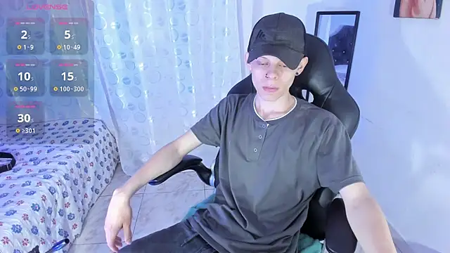 Snapshot of Matthew_Boy_ chatting on March 2025 03:52:02 AM Matthew Boy  online show from March 2025 03:52:02 AM