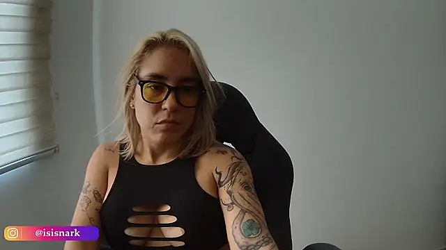 Isis69  online show from October 2025 09:16:02 PM