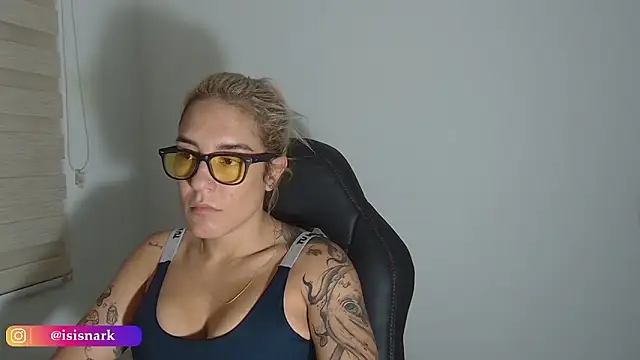 Isis69  online show from March 2026 01:51:01 AM