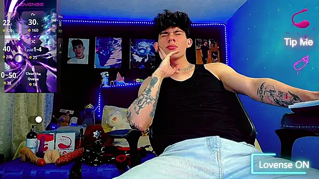 thiagomurphyy online show from November 2025 12:32:01 AM