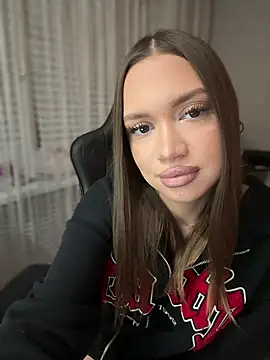 Snapshot of bunnyrich chatting on November 2025 09:47:01 PM bunnyrich online show from November 2025 09:47:01 PM