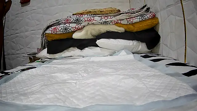 Snapshot of Mendoza_Amaranata chatting on September 2025 06:13:02 PM Mendoza Amaranata online show from September 2025 06:13:02 PM