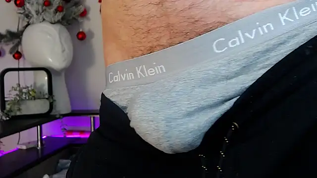 Snapshot of CarterCole chatting on December 2024 05:16:01 PM CarterCole online show from December 2024 05:16:01 PM