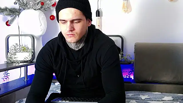 Snapshot of CarterCole chatting on January 2025 07:49:01 AM CarterCole online show from January 2025 07:49:01 AM