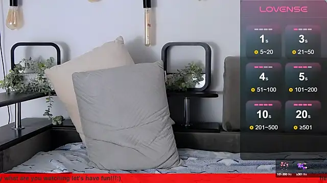 Snapshot of CarterCole chatting on February 2025 02:27:02 PM CarterCole online show from February 2025 02:27:02 PM