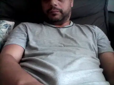 Snapshot of HornyBeachBoyBR chatting on September 2025 01:22:01 PM HornyBeachBoyBR online show from September 2025 01:22:01 PM