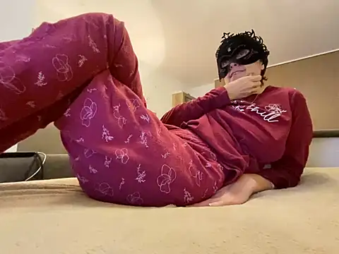 Marilou1983 online show from January 2025 09:31:01 PM