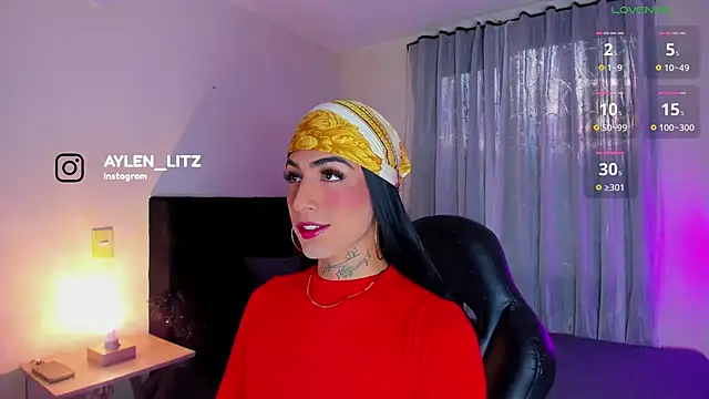 Snapshot of litz81 chatting on November 2025 09:59:01 PM litz81 online show from November 2025 09:59:01 PM