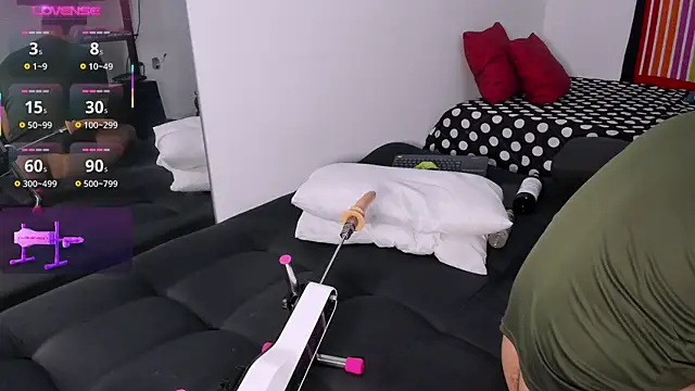 Snapshot of Jerry_woolley chatting on December 2025 05:14:01 AM Jerry woolley online show from December 2025 05:14:01 AM