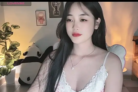  Aimy  online show from September 2025 04:06:02 PM