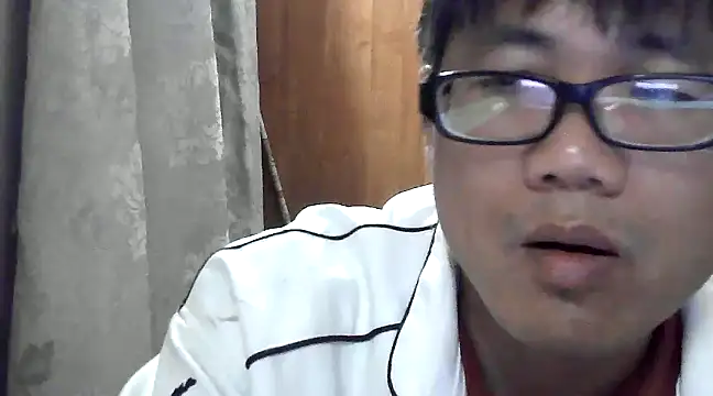 Snapshot of findagirlfriend chatting on January 2025 05:51:02 PM findagirlfriend online show from January 2025 05:51:02 PM