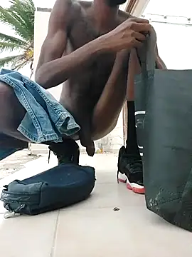 Snapshot of Papii97150 chatting on October 2025 06:01:01 PM Papii97150 online show from October 2025 06:01:01 PM