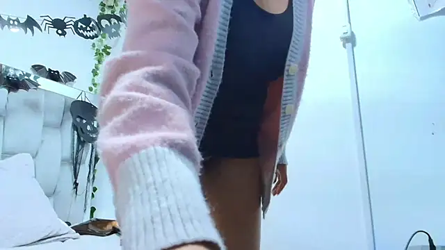 Snapshot of _Marcela__ chatting on October 2025 12:51:01 PM Marcela online show from October 2025 12:51:01 PM