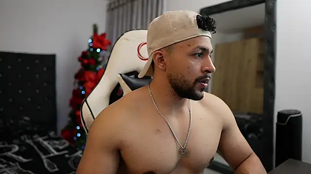 Snapshot of Martin_Logan chatting on December 2024 11:24:02 PM Martin Logan online show from December 2024 11:24:02 PM