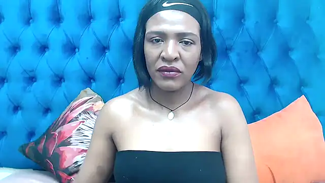 Snapshot of SpicyQueenxxxx chatting on March 2026 05:25:01 AM SpicyQueenxxxx online show from March 2026 05:25:01 AM