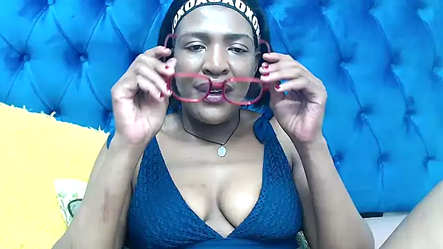 Snapshot of SpicyQueenxxxx chatting on March 2026 06:24:01 PM SpicyQueenxxxx online show from March 2026 06:24:01 PM